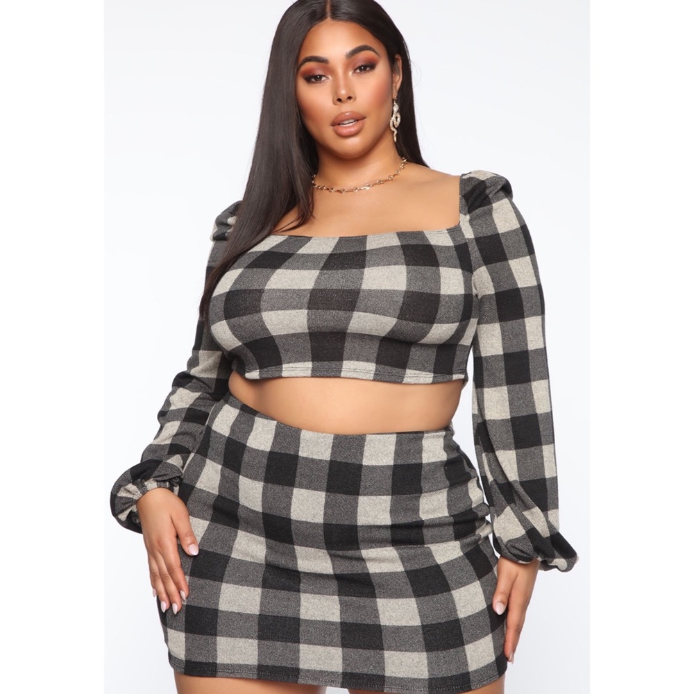 Fashion Nova 2 piece set